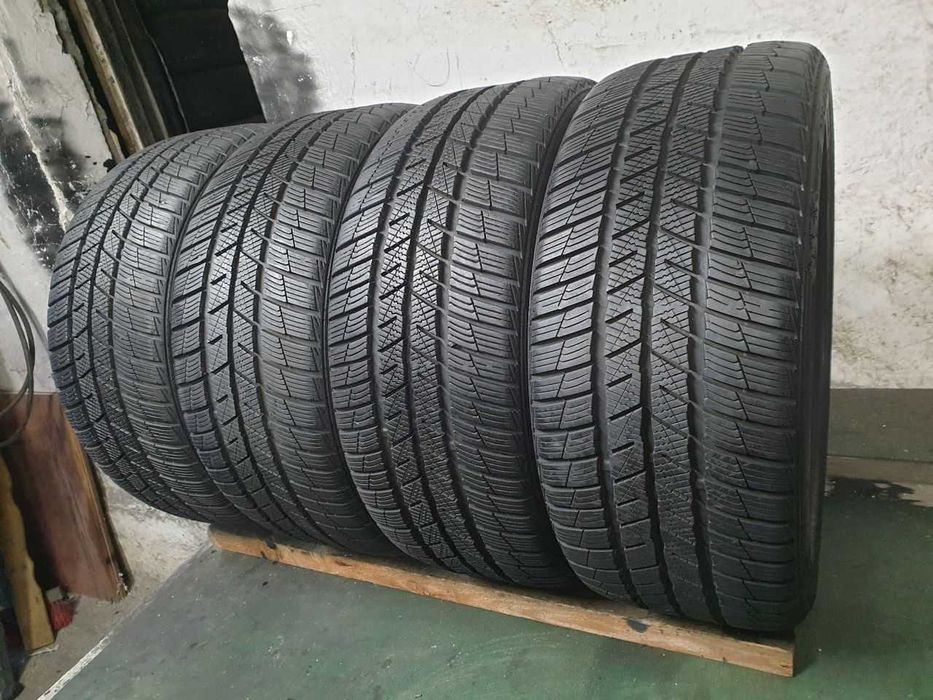 Cztery Opony zimowe 225/45R17 8,5mm Barum Polaris 5 2022r