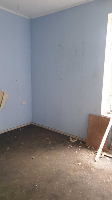 S=69 кв. вул. Г. Хоткевича 34. Приміщення складу-офісу. БЕЗ%