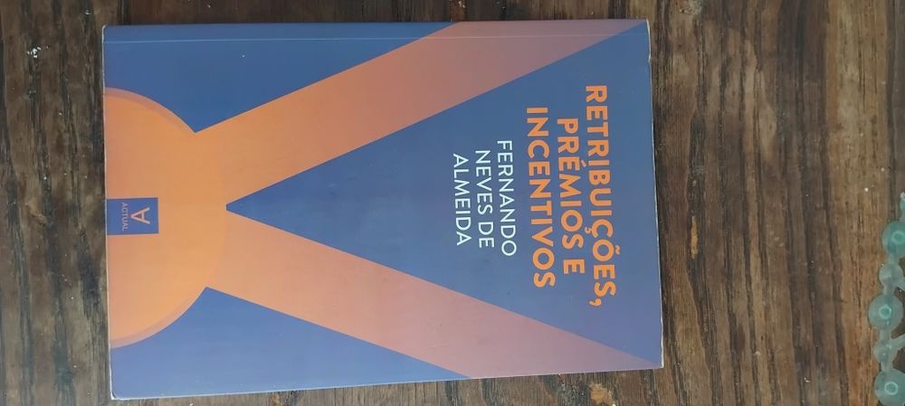 Livro "Retribuições, Premios e Incentivos "