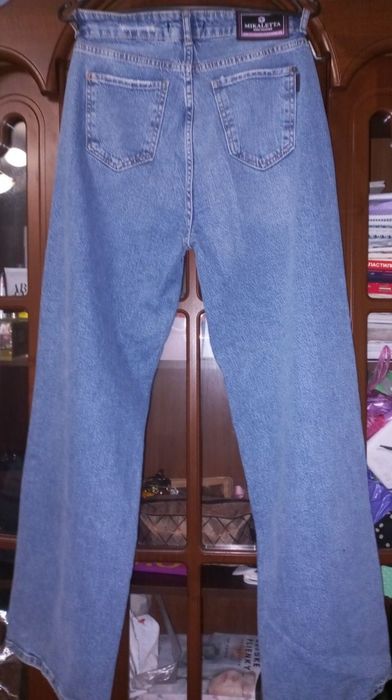 Продам нові джинси Mikaletta