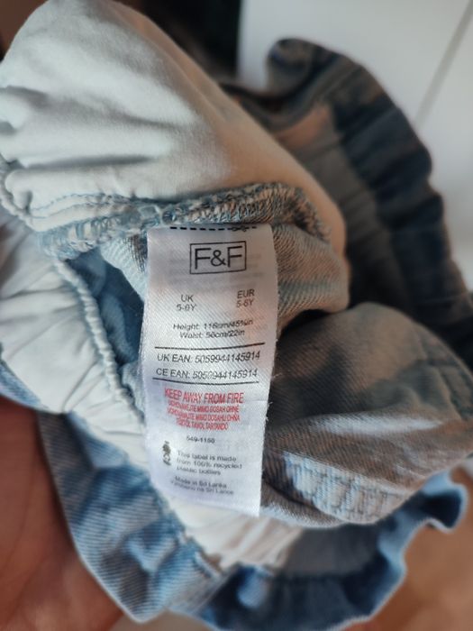 Jeansy błękitne dla dziewczynki