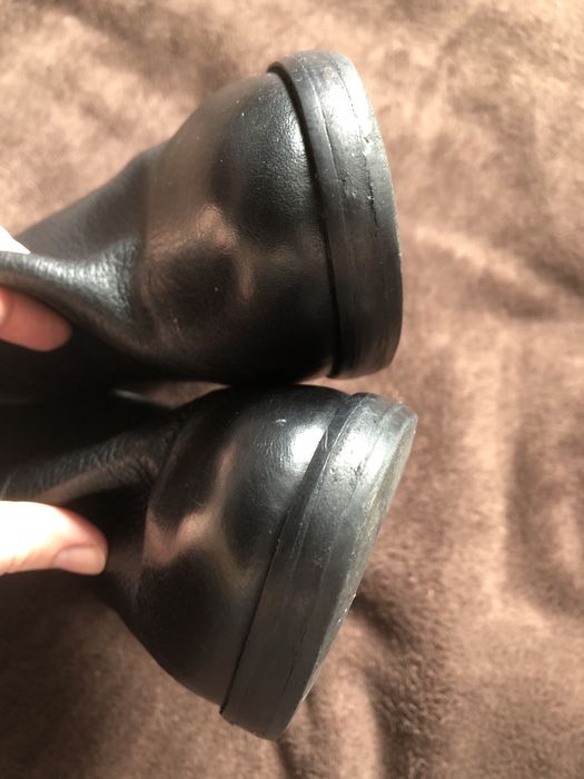 Czarne Skórzane kozaki Reserved 39 5,5 stan bardzo dobry słupek 10,5