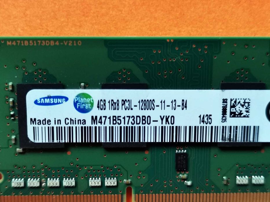 DDR3 4GB Samsung 12800 L