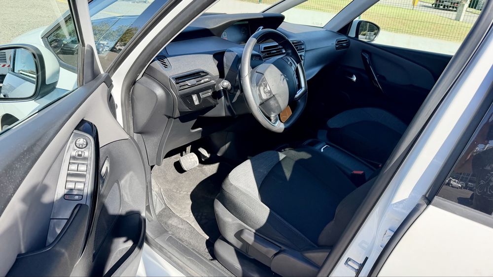 Citroën C4 Grand SpaceTourer 1.6 HDi (7 Lugares) — Caixa Automática