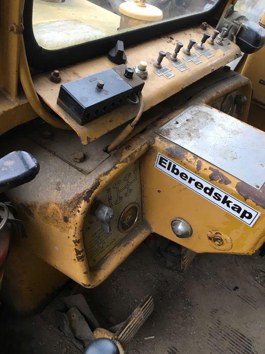 Spycharka CAT D6C