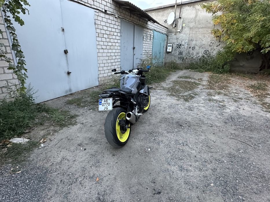 Ямаха МТ10 2018
