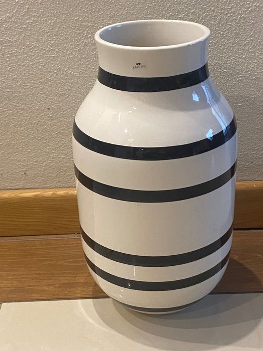 Sprzedam wazon ceramiczny KAHLER