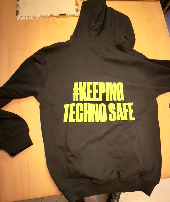Hoodie Oficial Festival Neopop - Novo (Preto)
