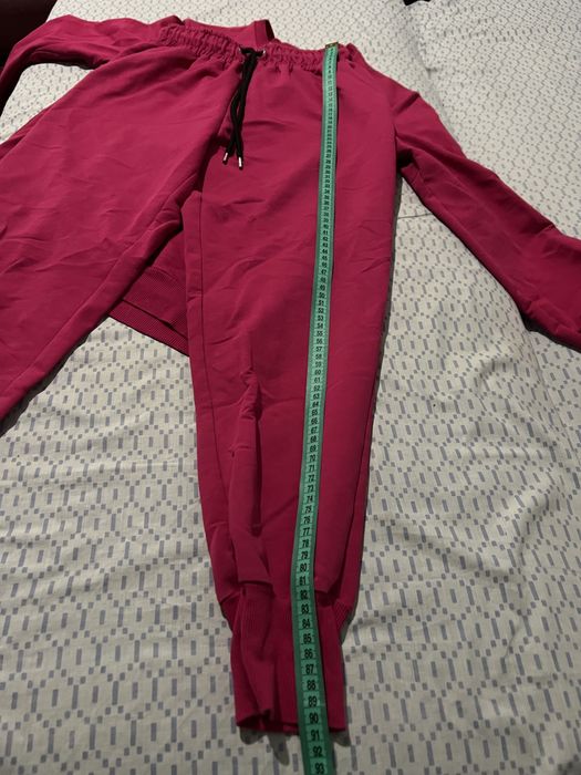 Дуже гарний костюм