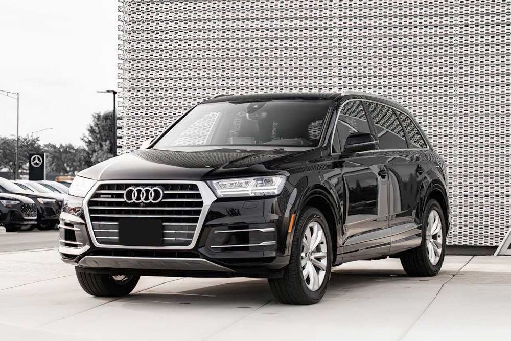 Audi Q7      2019