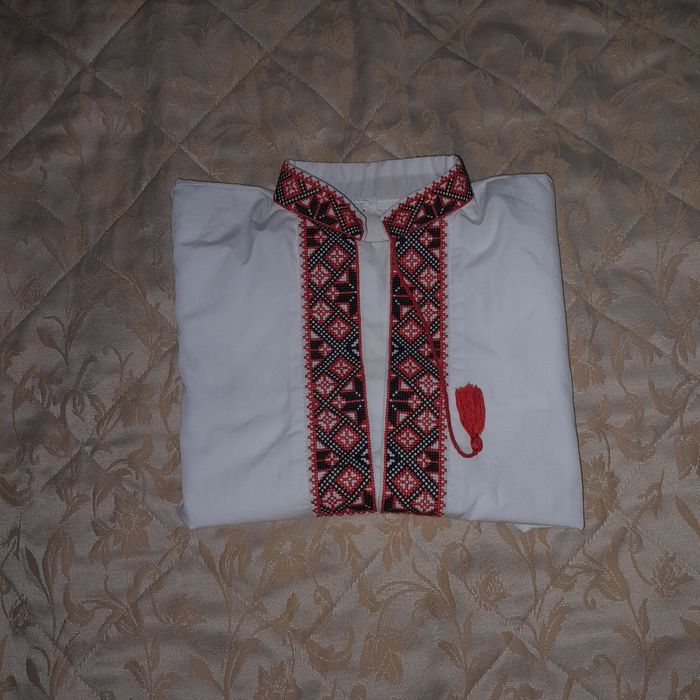 Вишиванка(сорочка вишита дитяча)