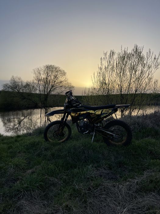 Мотоцикол Kovi Max 300