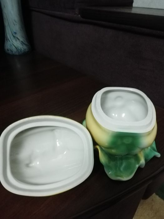 Шкатулка фарфор Городница ссср