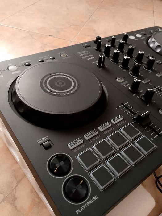 Konsola Pioneer  DDJ-FLX4