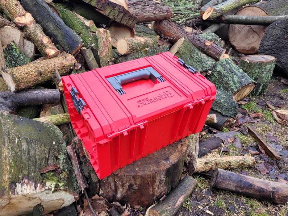 Skrzynka narzedziowa QBRICK PRO Toolbox 2.0 Red Ultra HD Custom