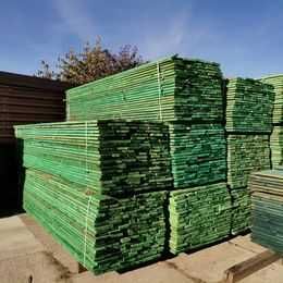 Deska obiciowa na deskowanie dachu deski drewniane 25mm SKŁAD DREWNA