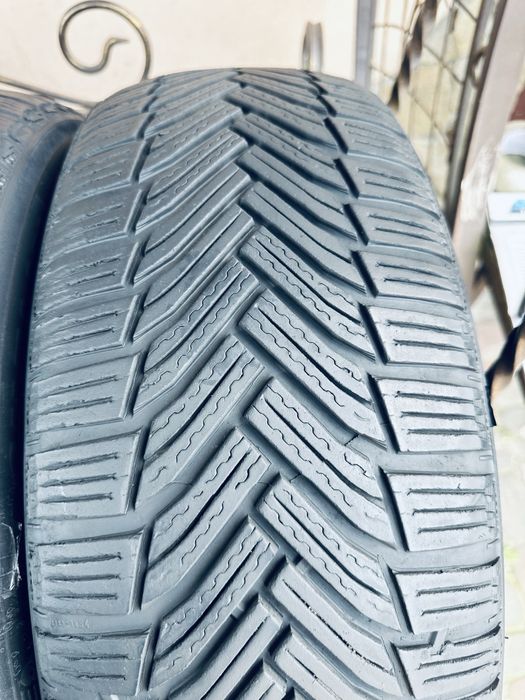 Шини зимові пара 225/55 R17 (101V) Michelin Alpin6