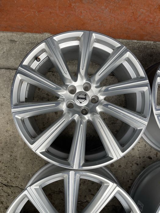 Диски Вольво. R20/5/108/9J/ET38.5