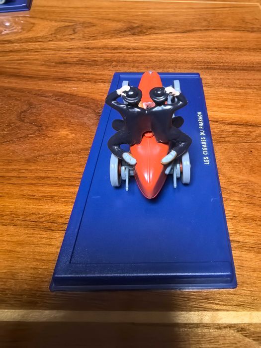 Tintin, model samochodu Czerwony Bolid, "Cygara Faraona",1:43