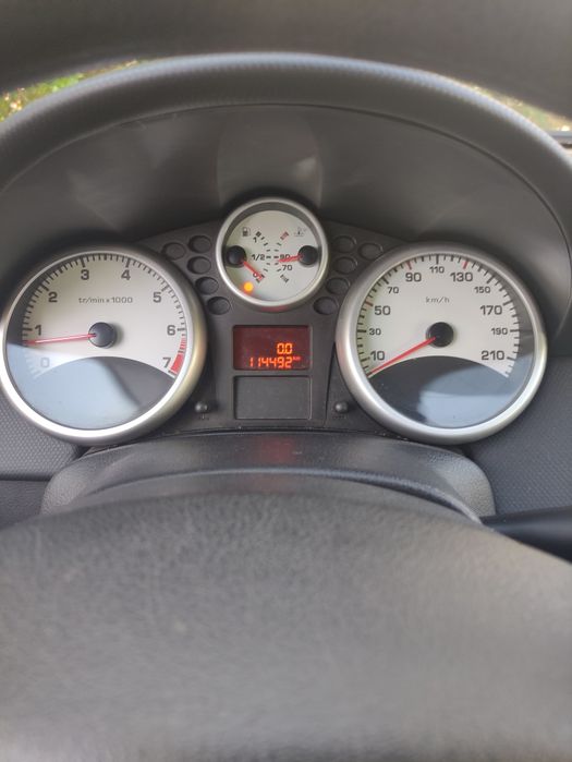 Peugeot 207 1.4i 16V Sport