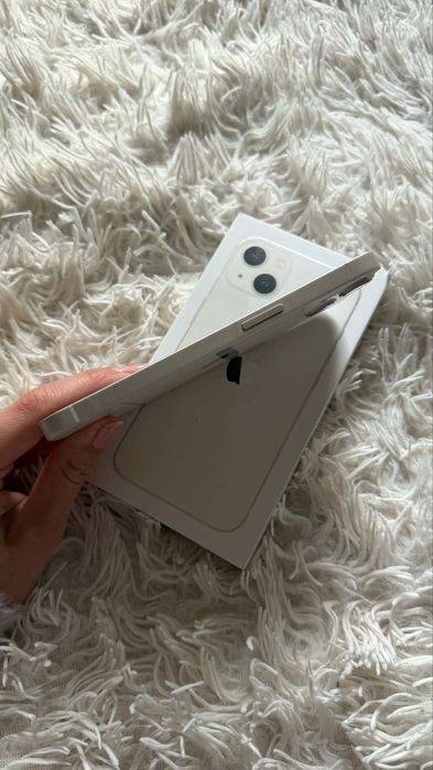 Iphone 13 128 GB zadbany bialy
