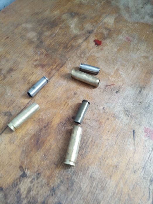 Саморобні спічичні коробки із гілзи в поход водо не пронецаєма