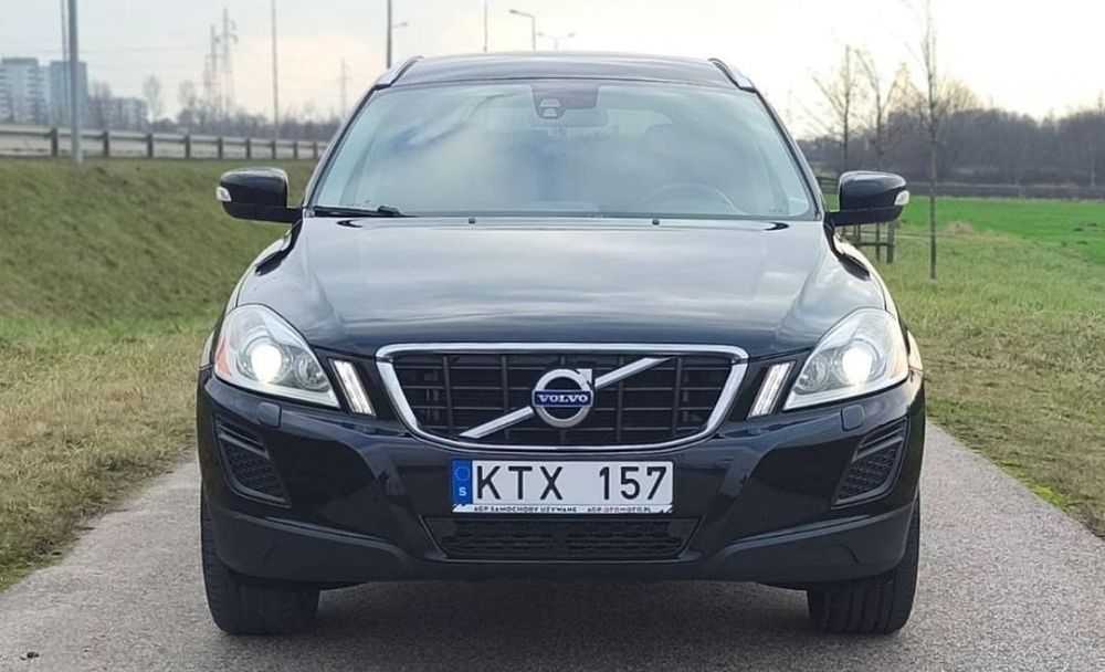 Продам Volvo XC60 2,4 Diesel  у хорошому стані