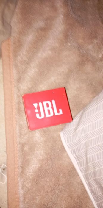 Głośnik używany JBL