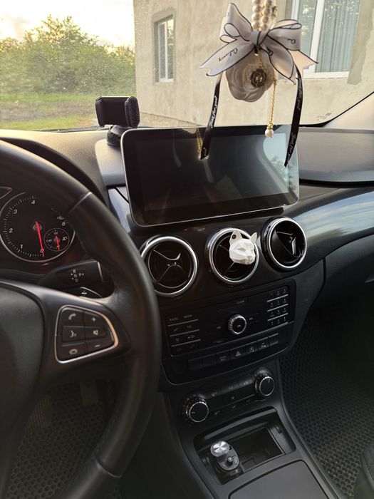Продам Mercedes B class 2018 2.2 дизель