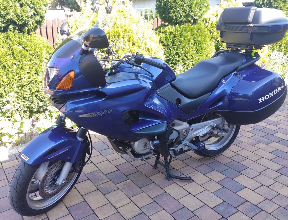 Motocykl Honda deauvile 650