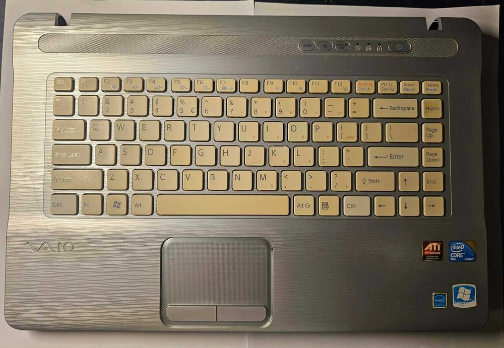 Obudowy i części laptopów