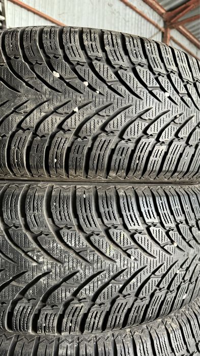 R18 235/60 Nokian WR SUV4