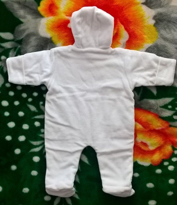 Kombinezon polarowy 6-9 m-cy r. 74