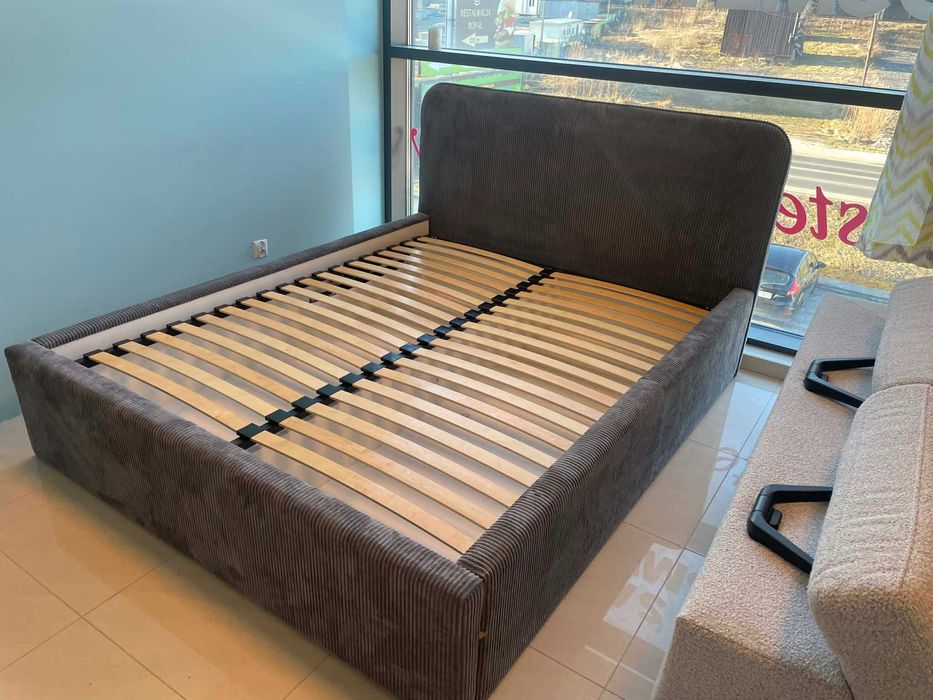 (226WN) łóżko tapicerowane z materacem 160 x 200 cm, pojemnik