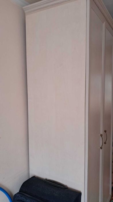 Шафа дитяча підліткова Прованс. Гарний стан. Великий об'єм речей