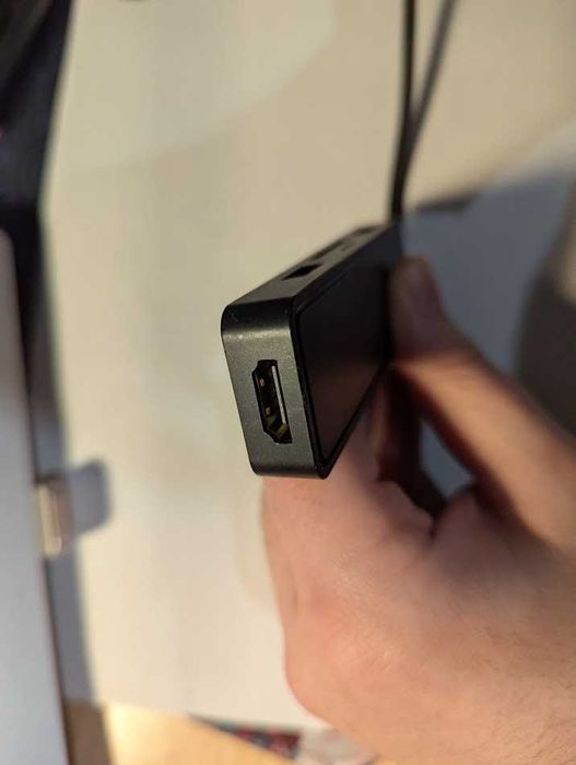 Hub USB C inateck z HDMI i kartami pamięci