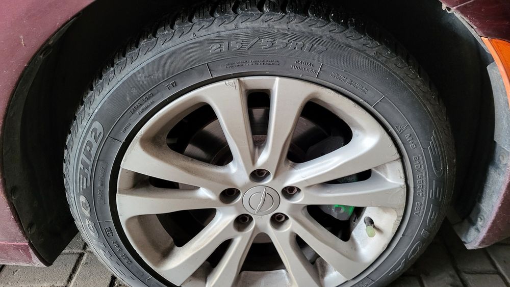 Зимові Шини Debica Frigo HP2 215/55 R17 98V FP(Франція) 4шт.