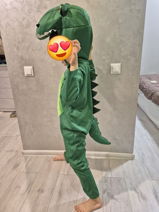 Маскарадный костюм Динозавра 5-7лет, снеговик и медведь  3-6лет