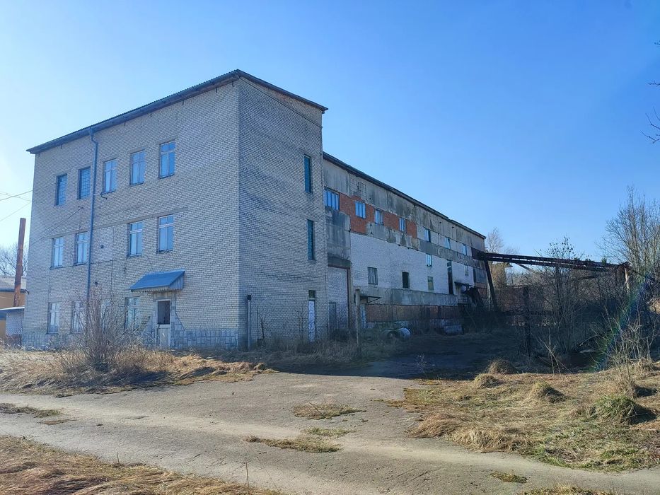 Продаж будівлі комерційного призначення в м. Старий Самбір Львівської області.
