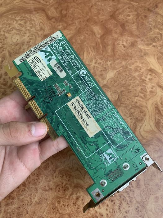 Radeon Rage 128 Ultra 16mb(low profil)