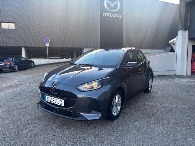 Mazda 2.0 1.5 L Hybrid VVT-i Centre-Line