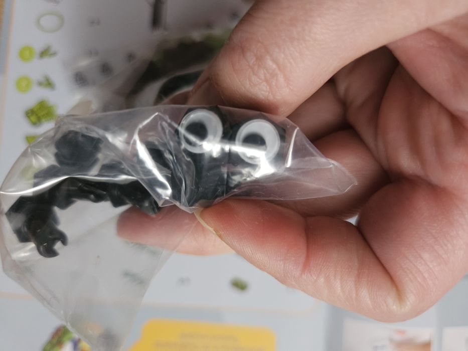 Klocki konstrukcyjne Dinozaury w ruchu clementoni