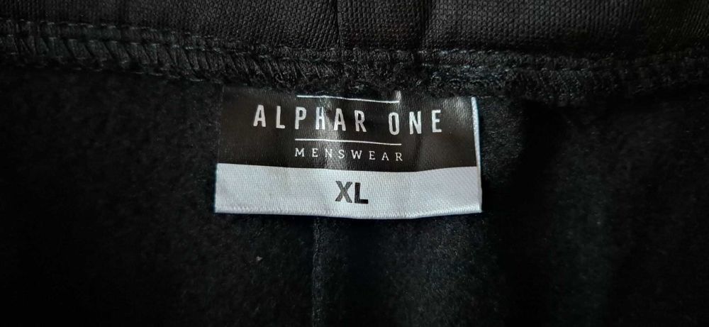 Męskie Spodnie Dresowe - XL