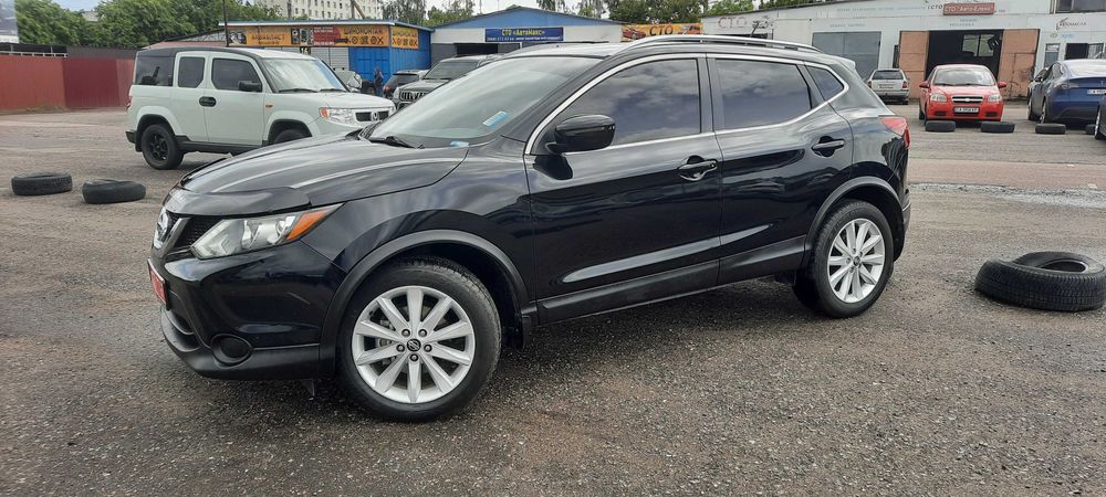 Продам нещодавно пригнаний з США NISSAN Rogue Sport у комплектації SV