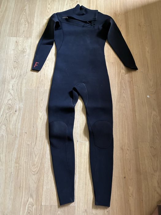 Fato de surf  Feral 4/3 mm LT (Large Tall) – Neoprene Yamamoto – Usado 1 vez