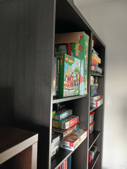 Movel com prateleiras IKEA