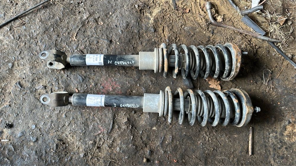 Стойкі передні w211 w219 авангард елеганс авторозборка mercedes s211 w639 w220