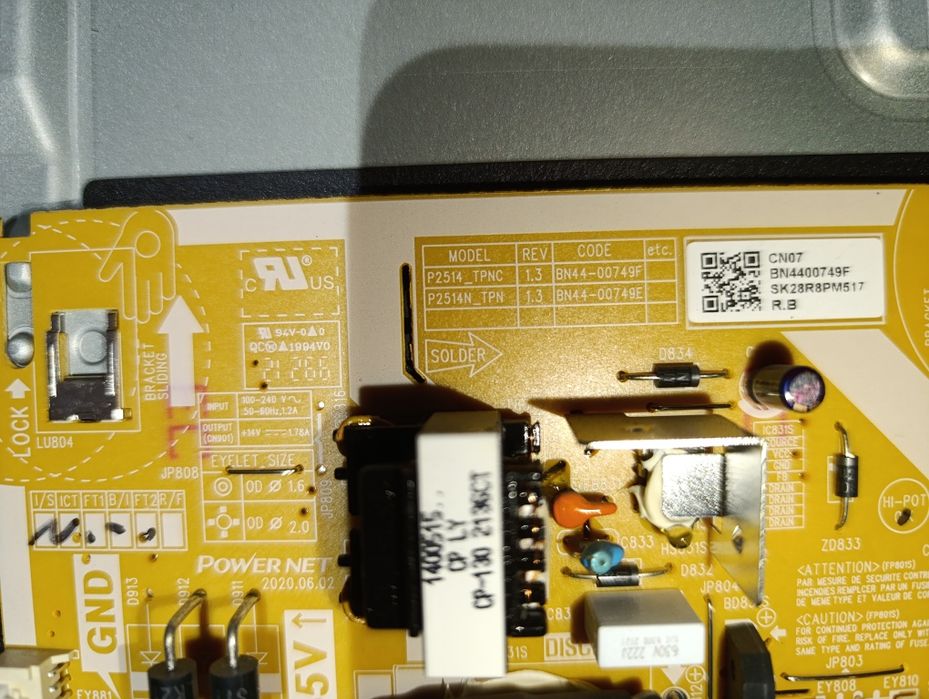 Продам монітор Samsung F24T450FQI битий