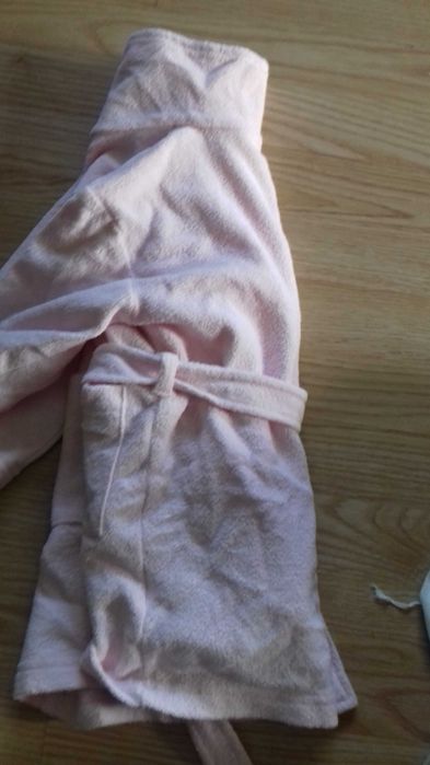 sprzedam szlafrok dla dziewczynki