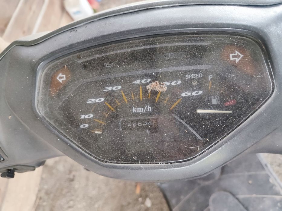 Honda lead  мопед